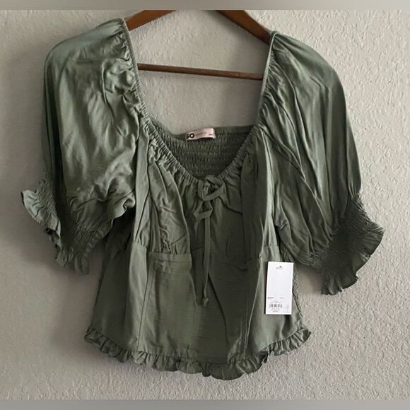 SO Junior’s Green Cropped Tie Front Puff Sleeve Blouse Top Shirred Back XL - Picture 2 of 7